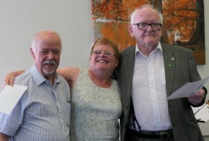 Lea Ryan (centre) - Rating Prize D